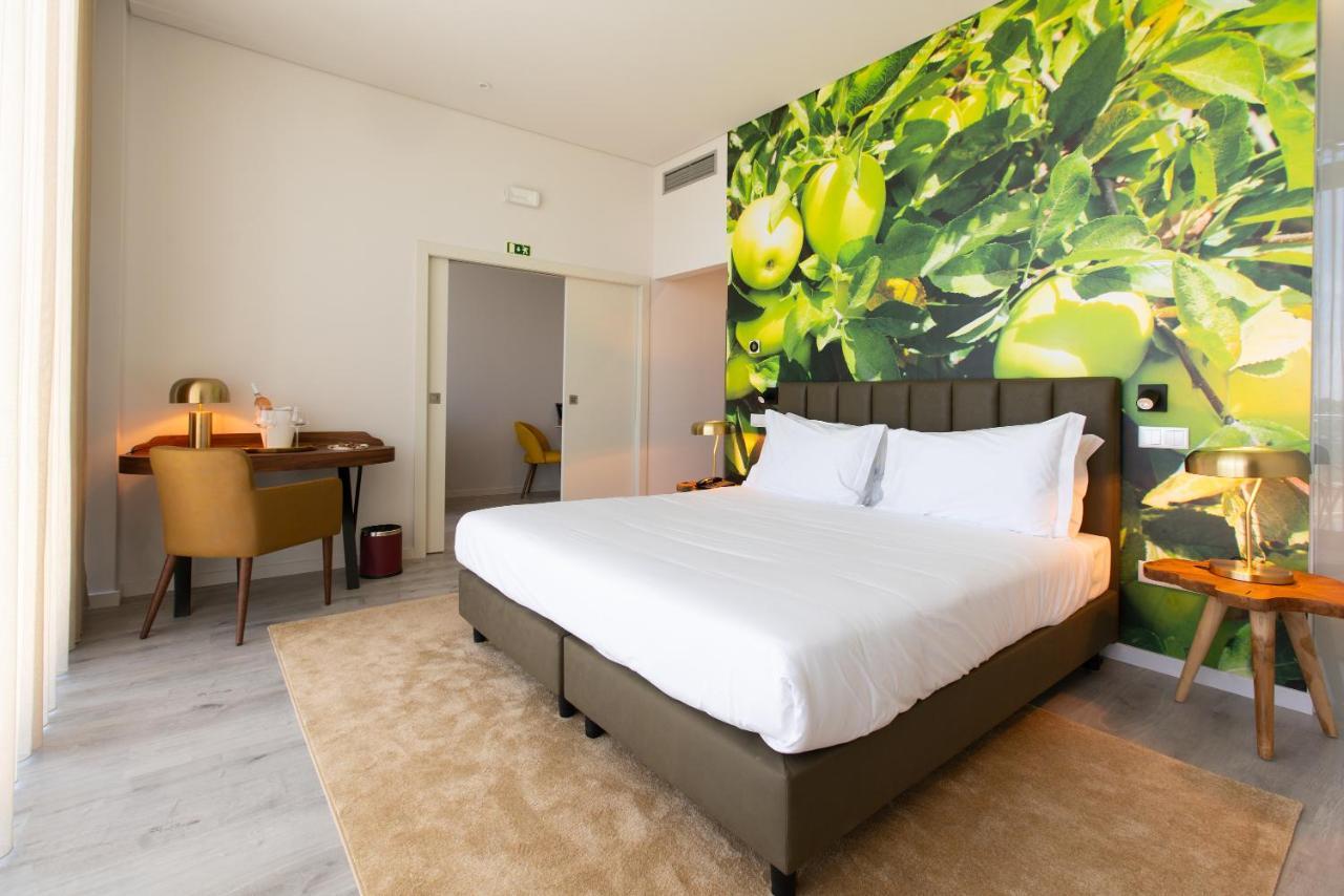 Grapple Hotel & Spa Карразе́да-де-Ансіа́йнш Екстер'єр фото